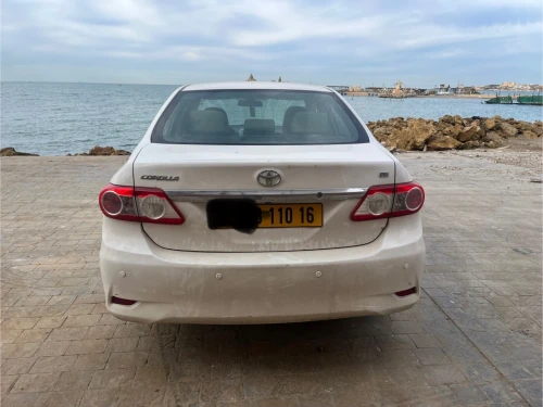 Toyota Corolla 2010 LE