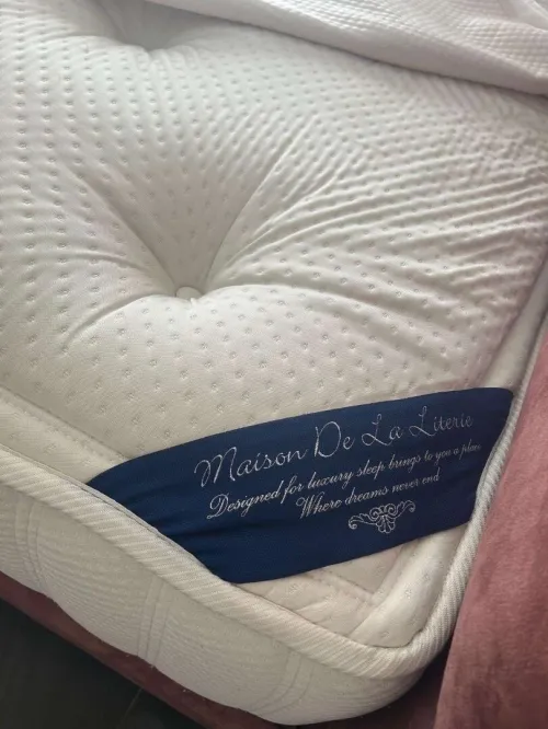MATELAS MÉMOIRE DE FORME HAUTE QUALITÉ 