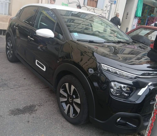 Citroen C3 2023 Shine phase 2 110 cv