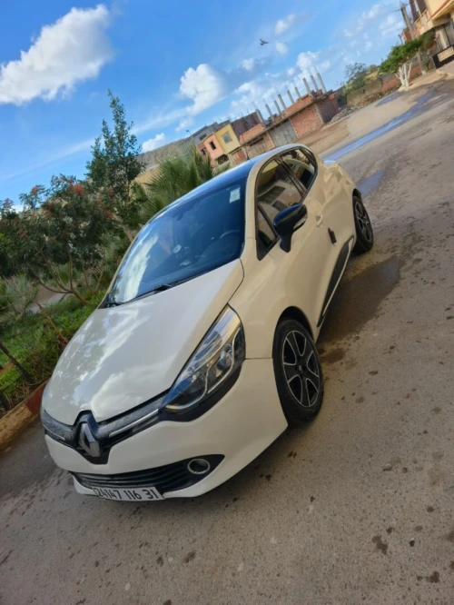 Renault Clio 4 2016 Ivory