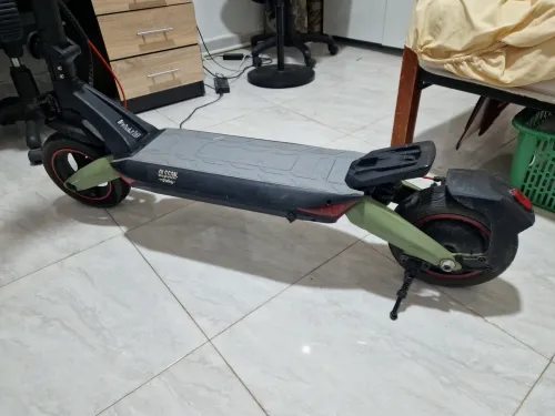 سكوتر كهربائي