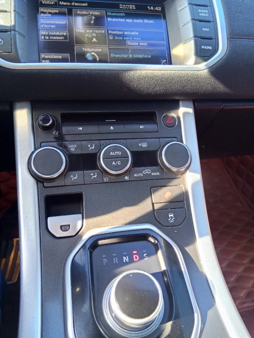 Rover EVOQUE 2015 SD4