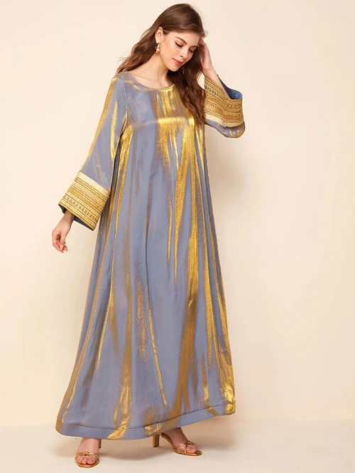Robe Caftan à manches longues modeste, avec bandes brodées et manches en cloche métalliques
