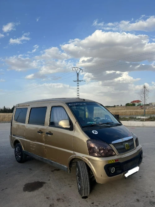 Zotye Z10 2013 