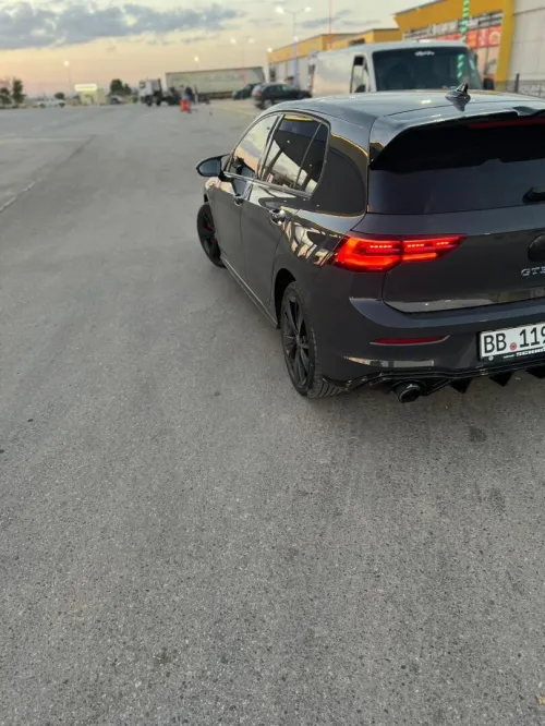 Volkswagen Golf 8 2021 GTE