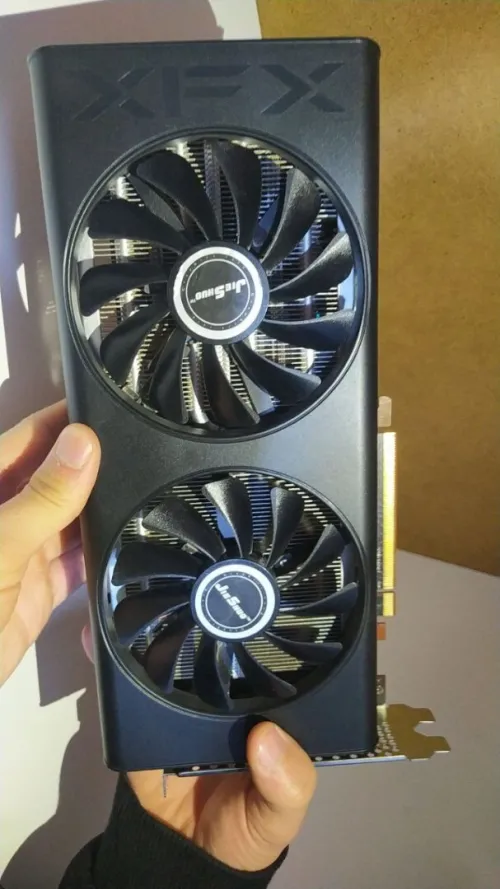 XFX THic II RX 5700 XT 