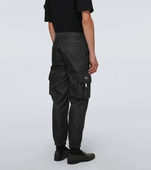 Pantalon  prada cargo Re-Nylon taille L