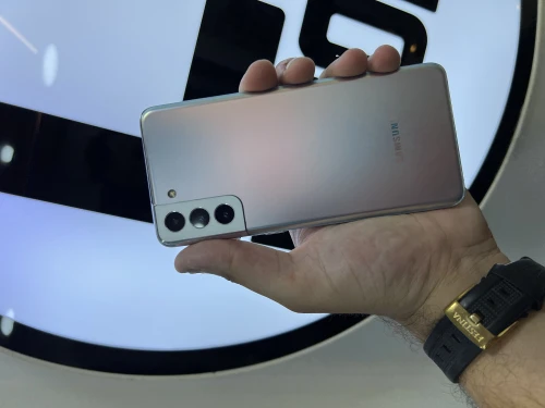 SAMSUNG S21 plus