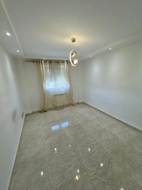 Location Appartement F4 Alger Bordj el bahri