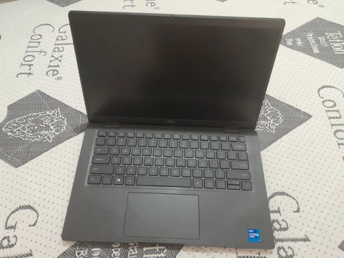 Laptop dell latitude 7420 ecran 14 pouce full HD (1920X1080)