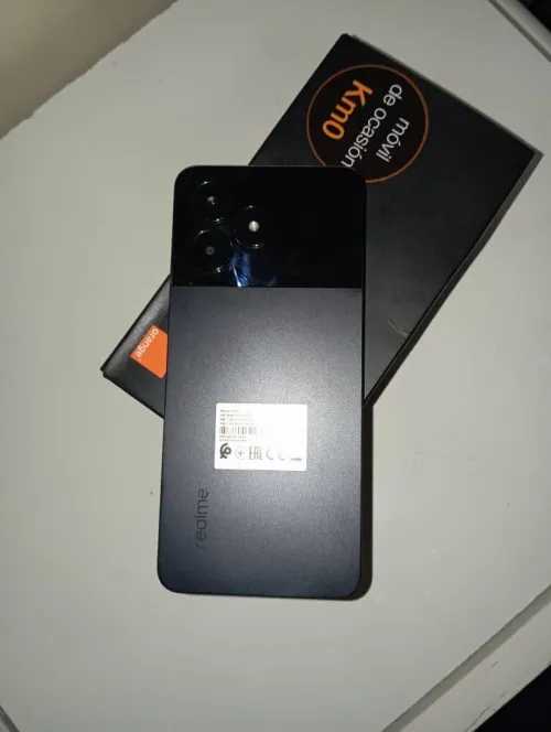 realme C51