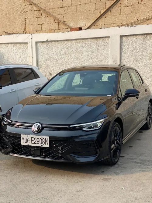 Volkswagen Golf 8 2025 Pro R-line