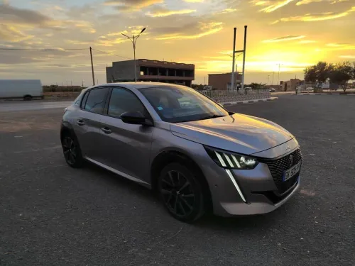 Peugeot 208 2022 GT Line