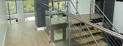 Vente des Rampes d'escaliers et garde-corps     بيع وحواجز الحماية السلالم، الشرفات 