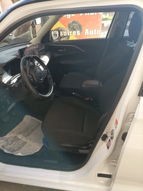 Suzuki Swift 2025 Bounty Carlo