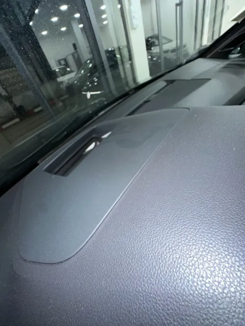 Volkswagen 8.5 2025 R LINE