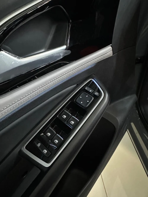 Volkswagen Jetta 2026 Vs5