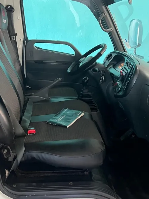Hyundai HD35 2011