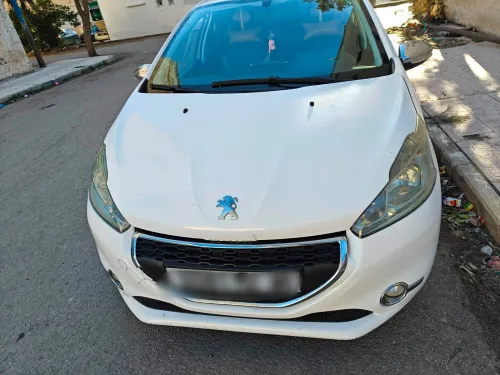 Peugeot 208 2012 Active