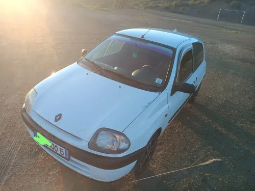 Renault Clio 2 2000 Extreme