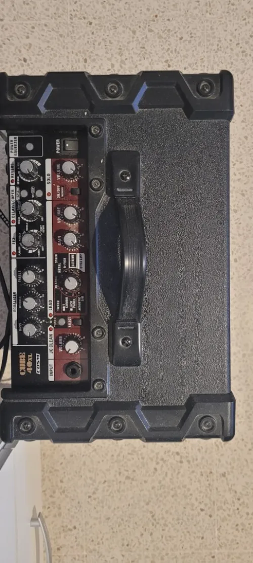 Ampli guitare électrique Roland Cube 40 Xl