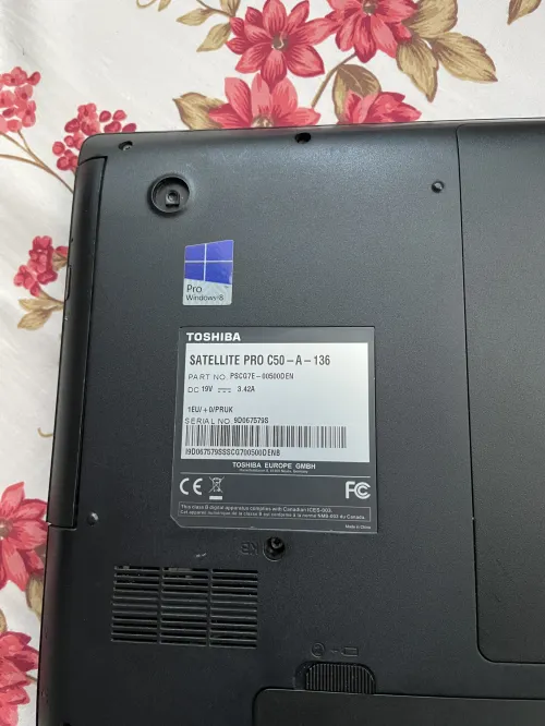 TOSHIBA SATELLITE PRO C50-A-136 16G RAM 238G STOCKAGE I3 3120 CPU 2.50GHz