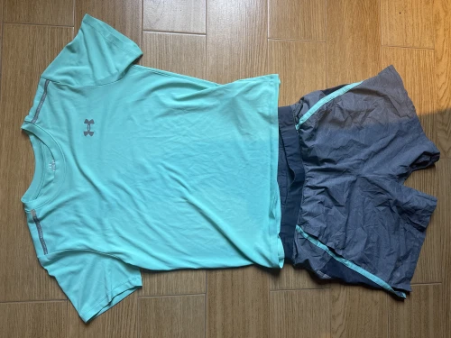 Ensemble under armour