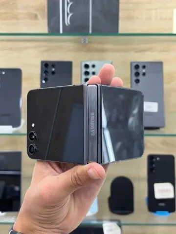 Z flip 5 Samsung