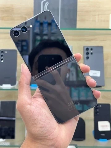 Z flip 5 Samsung