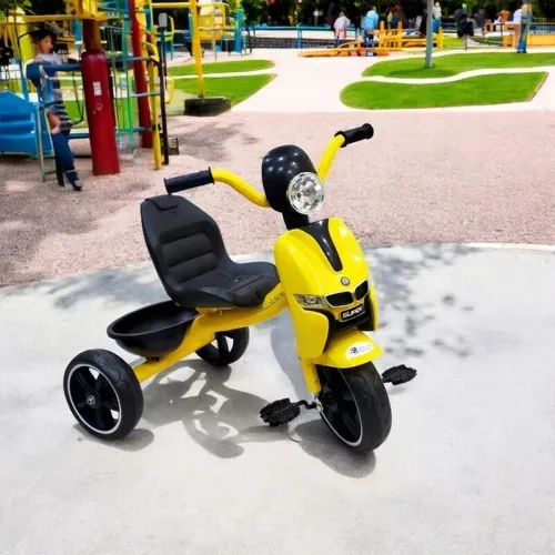 Vélo tricycle pour bébé