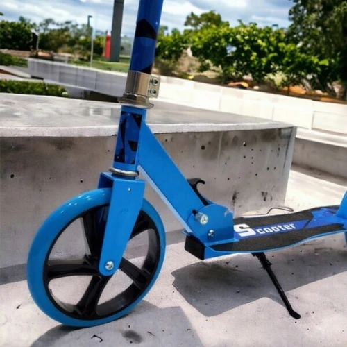 Trottinette robuste pour enfant  Big scooter