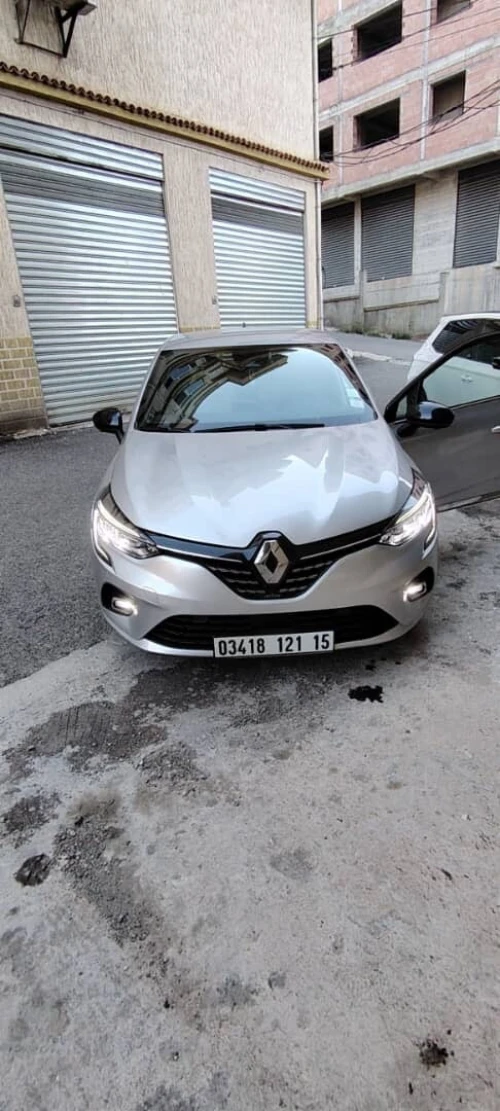 Renault Clio 5 2021 Initiale