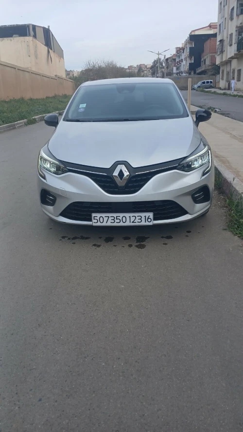 Renault Clio 5  2023 Equilibre
