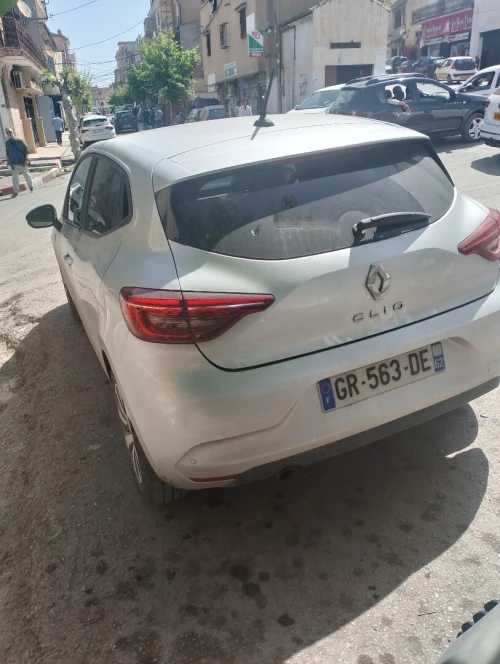 Renault Clio 5  2023 Equilibre