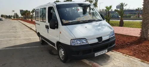 Peugeot Boxer 1997 09 Places