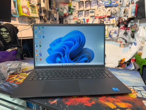 Laptop Dell Vostro 3520 i312 Ème