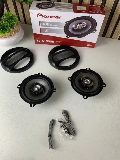 Haut Parleur Pioneer Coaxial de Voiture 300W avec Stéréo Omnidirectionnels مكبرات صوت للسيارة