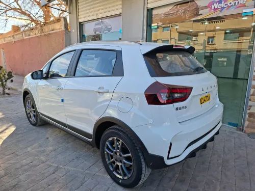 Lifan Livan 2026 Dsh kam