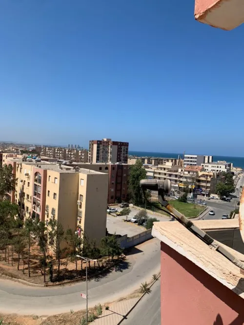 Location vacances Appartement F3 Alger Ain benian