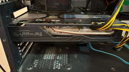 Carte Graphique SAPPHIRE PULSE RADEON RX 5600 XT 6G
