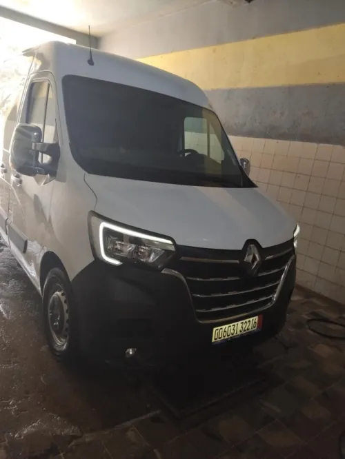 Renault Master 3 pano 2022