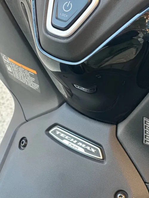 Yamaha Tmax 2025