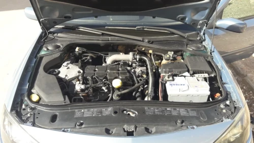 Renault Laguna 2 2001 Initial