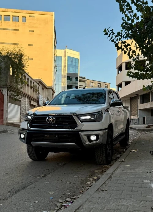 Toyota Hilux 2025 Hilux double cabine