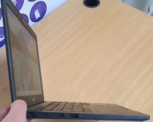 Dell Latitude 7280 12.5 Pouces Full HD i7 8eme Generation 8 GB Ram DDR4 256 GB SSD Nvme
