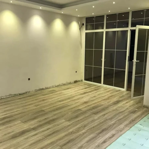 Revêtement Sol parquet stratifié et PVC 