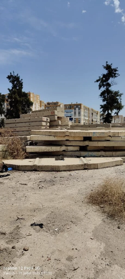 contre poids grue حجر الرافعة 
