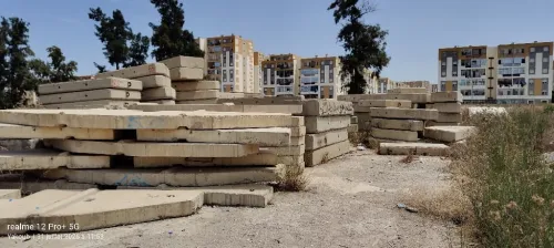 contre poids grue حجر الرافعة 