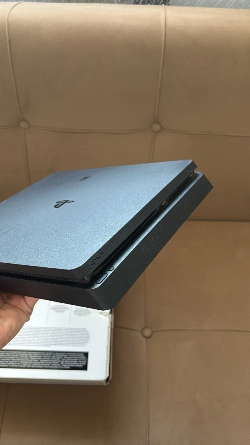 PS4 SLIM