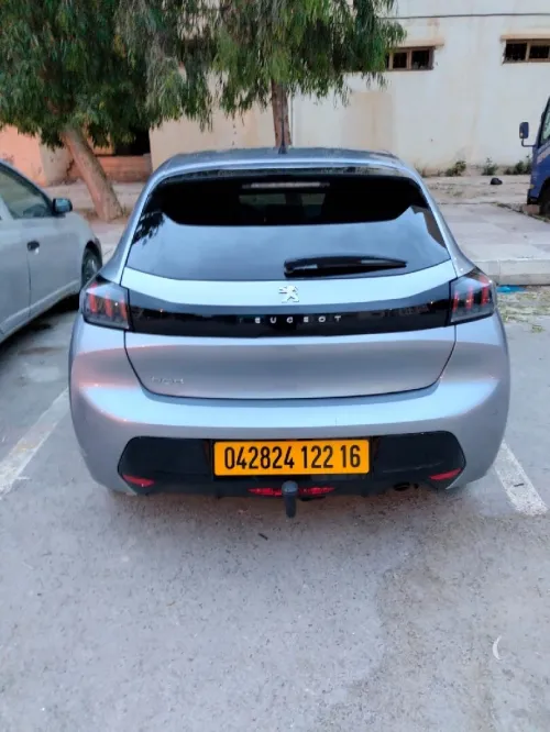 Peugeot 208 2022 Allure Facelift